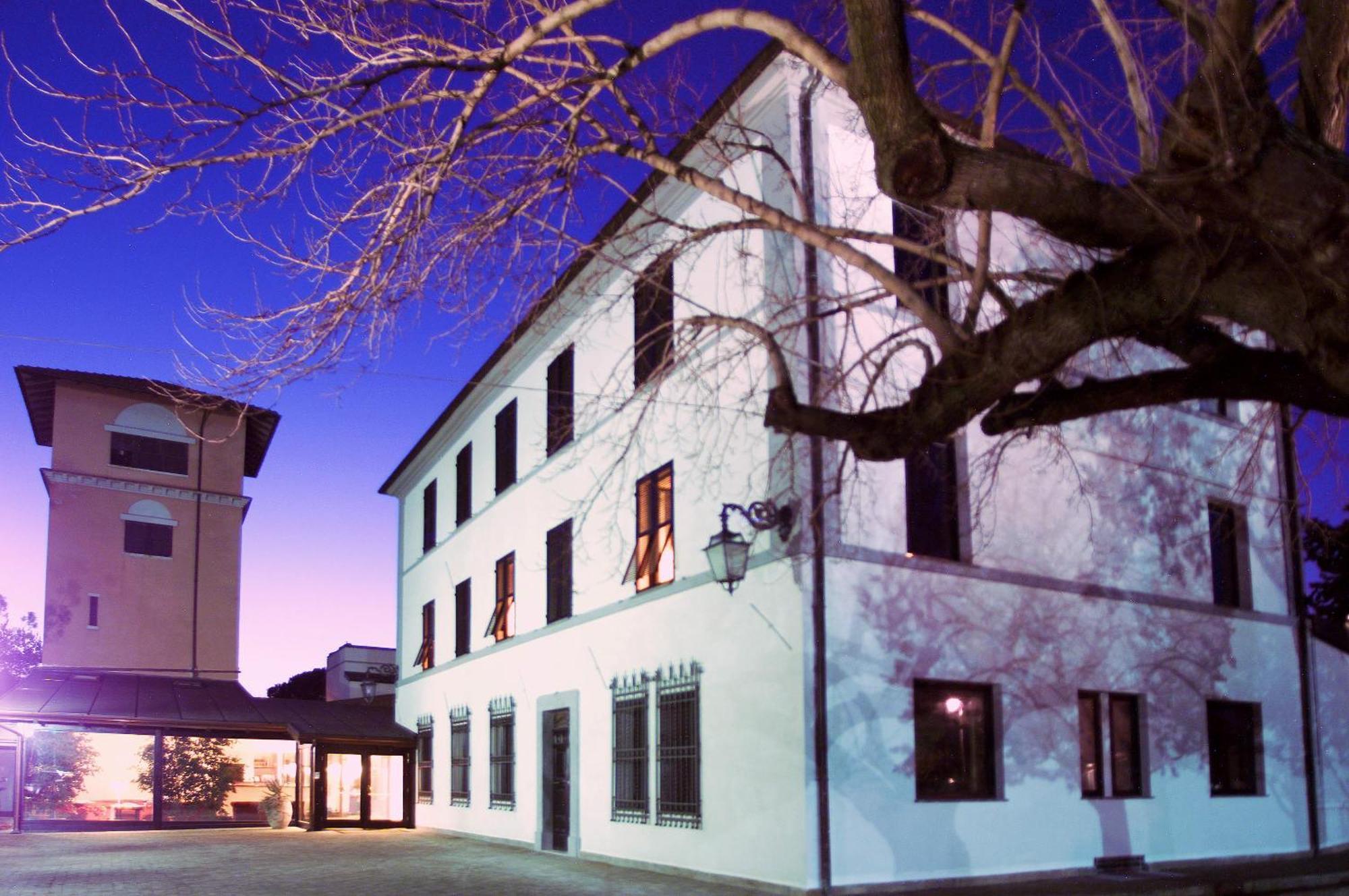 La Torre Hotel Moie Exteriér fotografie